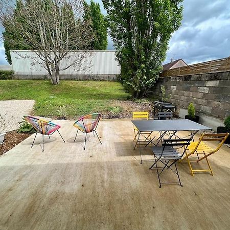 Logement De Plain-Pied Avec Jardin, Terrasse Gurgy Exteriér fotografie