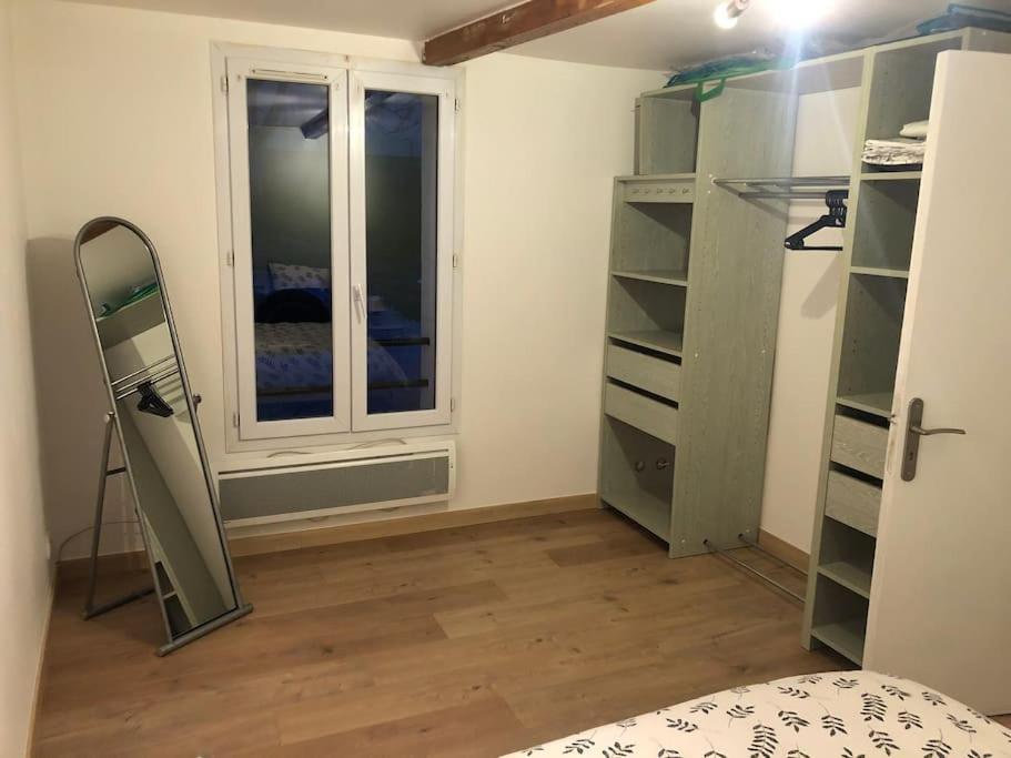 Logement De Plain-Pied Avec Jardin, Terrasse Gurgy Exteriér fotografie