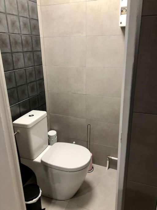 Logement De Plain-Pied Avec Jardin, Terrasse Gurgy Exteriér fotografie